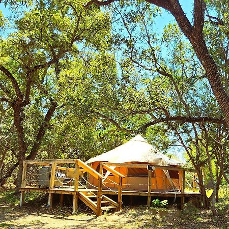 מלון Pipe Creek Al'S Hideaway Glamping Tents מראה חיצוני תמונה
