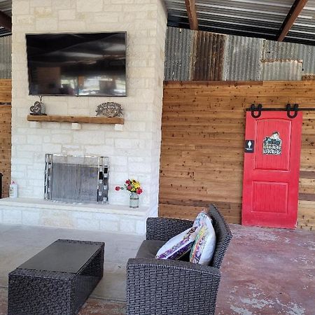 מלון Pipe Creek Al'S Hideaway Glamping Tents מראה חיצוני תמונה